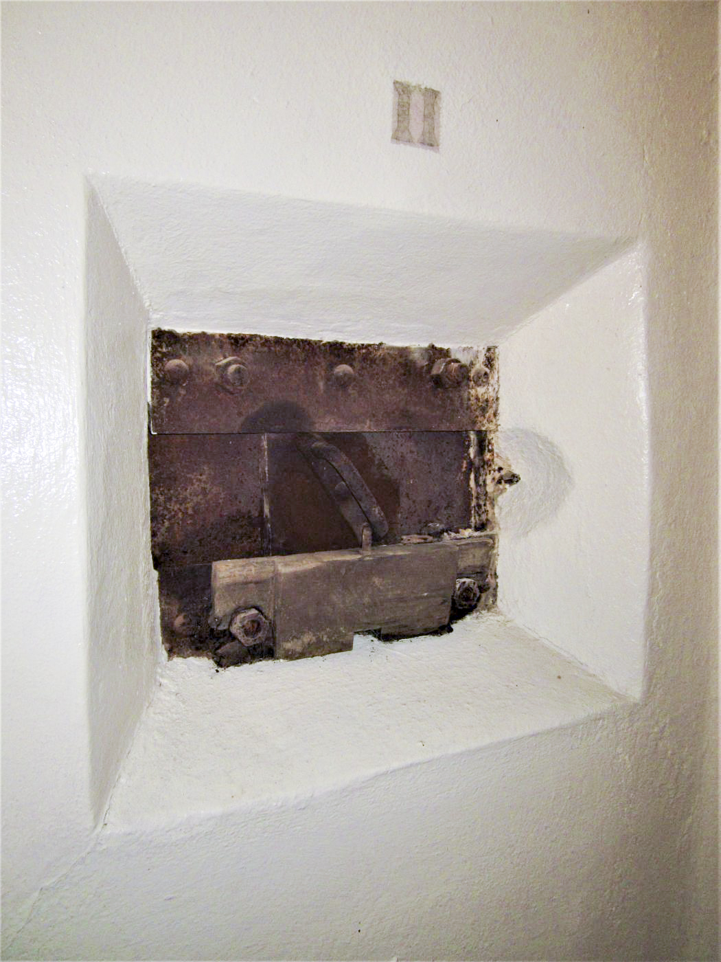Ligne Maginot - ROUSSY LE VILLAGE (Poste avancé GRM) - (Poste GRM - Maison Forte) - Le créneau FM n°2  - Gregory Fuchs