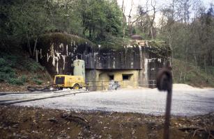 Ligne Maginot - ROCHONVILLERS - A8 - (Ouvrage d'artillerie) - Entrée des hommes
Vue prise lors des travaux de modernisation en PC de Guerre