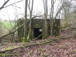 Ligne Maginot - BB355 - (Blockhaus pour canon) - L'entrée du canon à l'arrière.