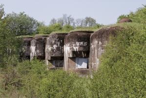 Ligne Maginot - ROCHONVILLERS - A8 - (Ouvrage d'artillerie) - Bloc 5
Noter l'unique cloche GFM sur la droite