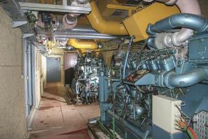 Ligne Maginot - ROCHONVILLERS - A8 - (Ouvrage d'artillerie) - Usine modernisée de l'ouvrage, avant destruction par les vandales en tous genres.