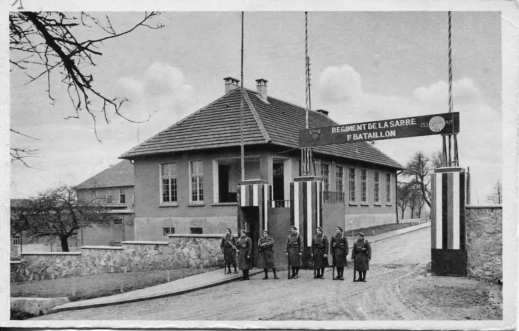 Ligne Maginot - OERMINGEN - (Camp de sureté) - Entrée du camp
Carte postale n°1 de la série - Lirot