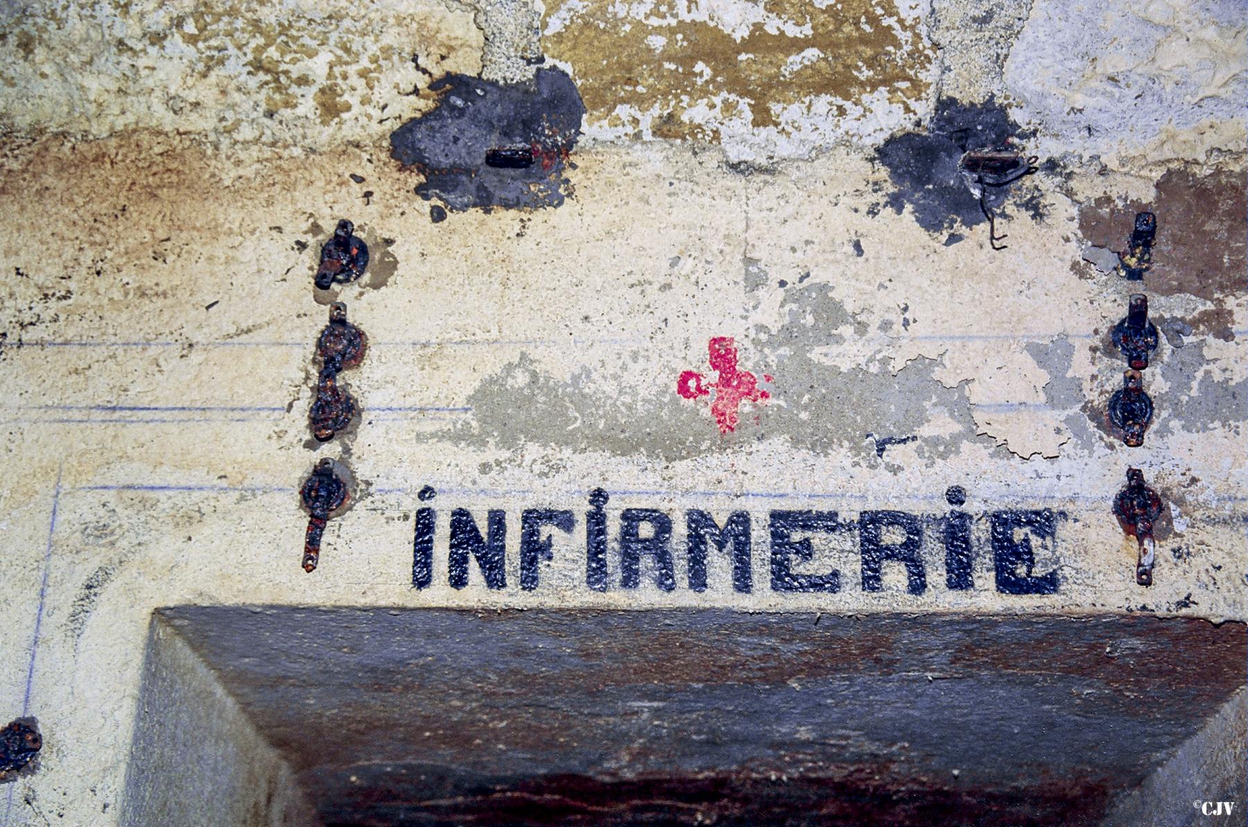 Ligne Maginot - LATIREMONT - A3 - (Ouvrage d'artillerie) - L'infirmerie - Lia VERMEULEN