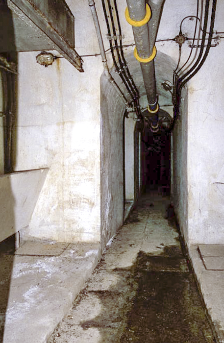 Ligne Maginot - COL DE GARDE (G) - EO10 - (Abri actif) - Les lavabos - LOVINY Alain