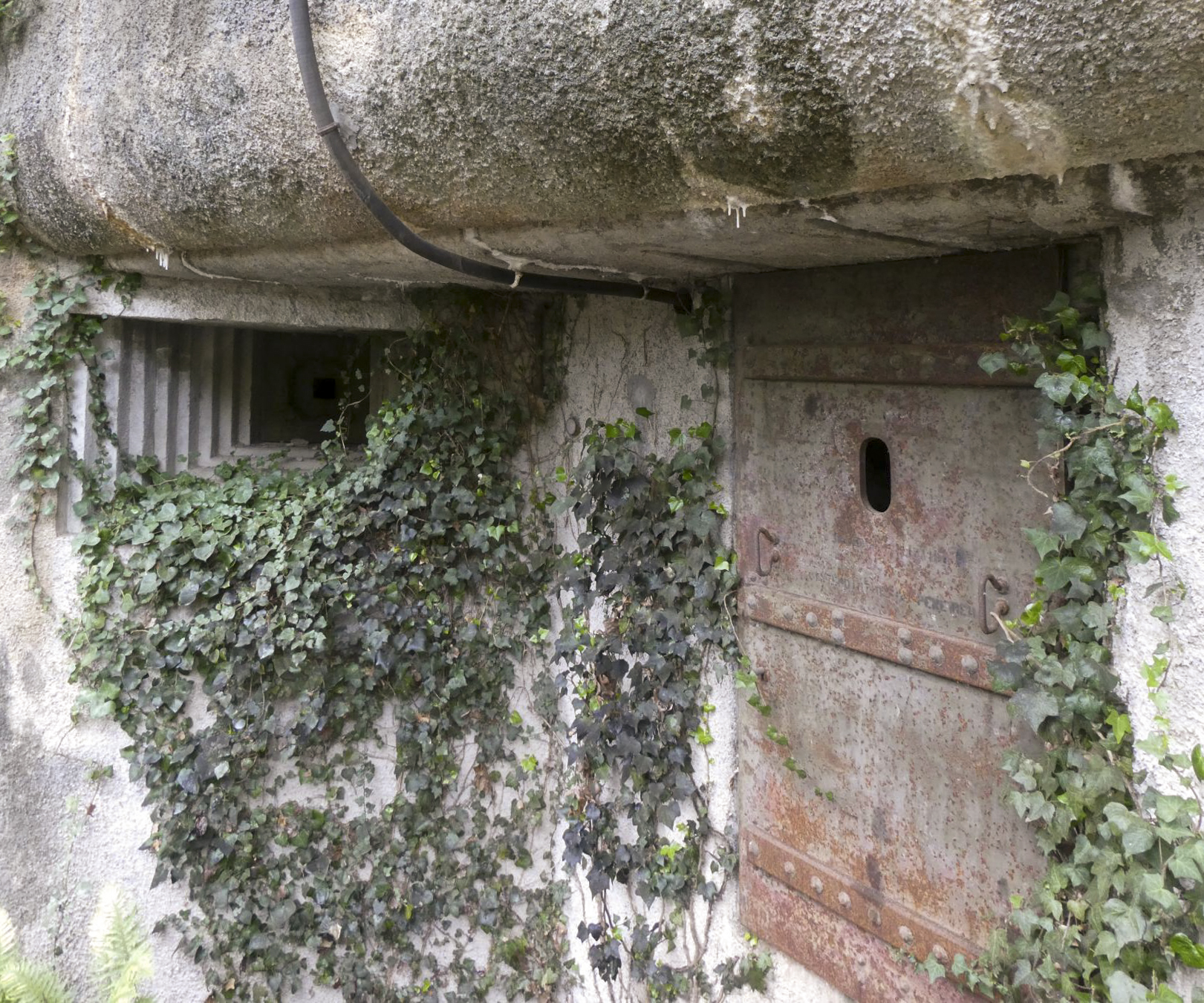 Ligne Maginot - COL DE GARDE (G) - EO10 - (Abri actif) - Bloc 1 - ELLENA Daniel - CUNY Philippe