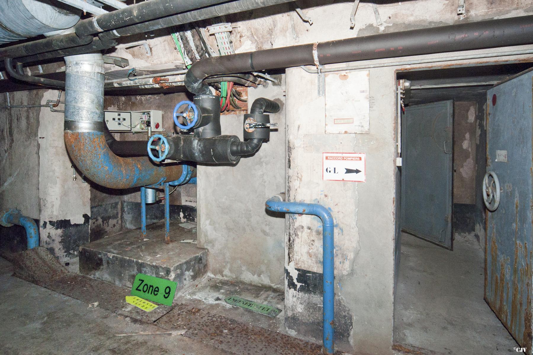Ligne Maginot - ROCHONVILLERS - A8 - (Ouvrage d'artillerie) - Galerie EH - usine - caserne
Le début de la galerie de liaison de l'abri du Grand Lot - Lia VERMEULEN