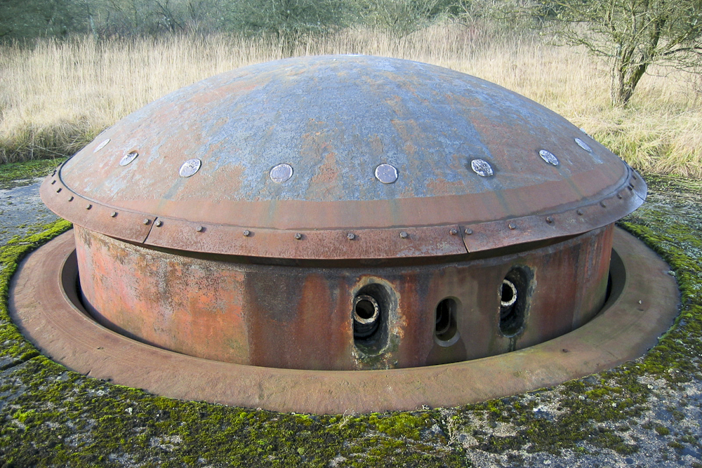 Ligne Maginot - ROCHONVILLERS - A8 - (Ouvrage d'artillerie) - Bloc 3
Tourelle pour deux tubes de 75 R 32 - Michel Teiten