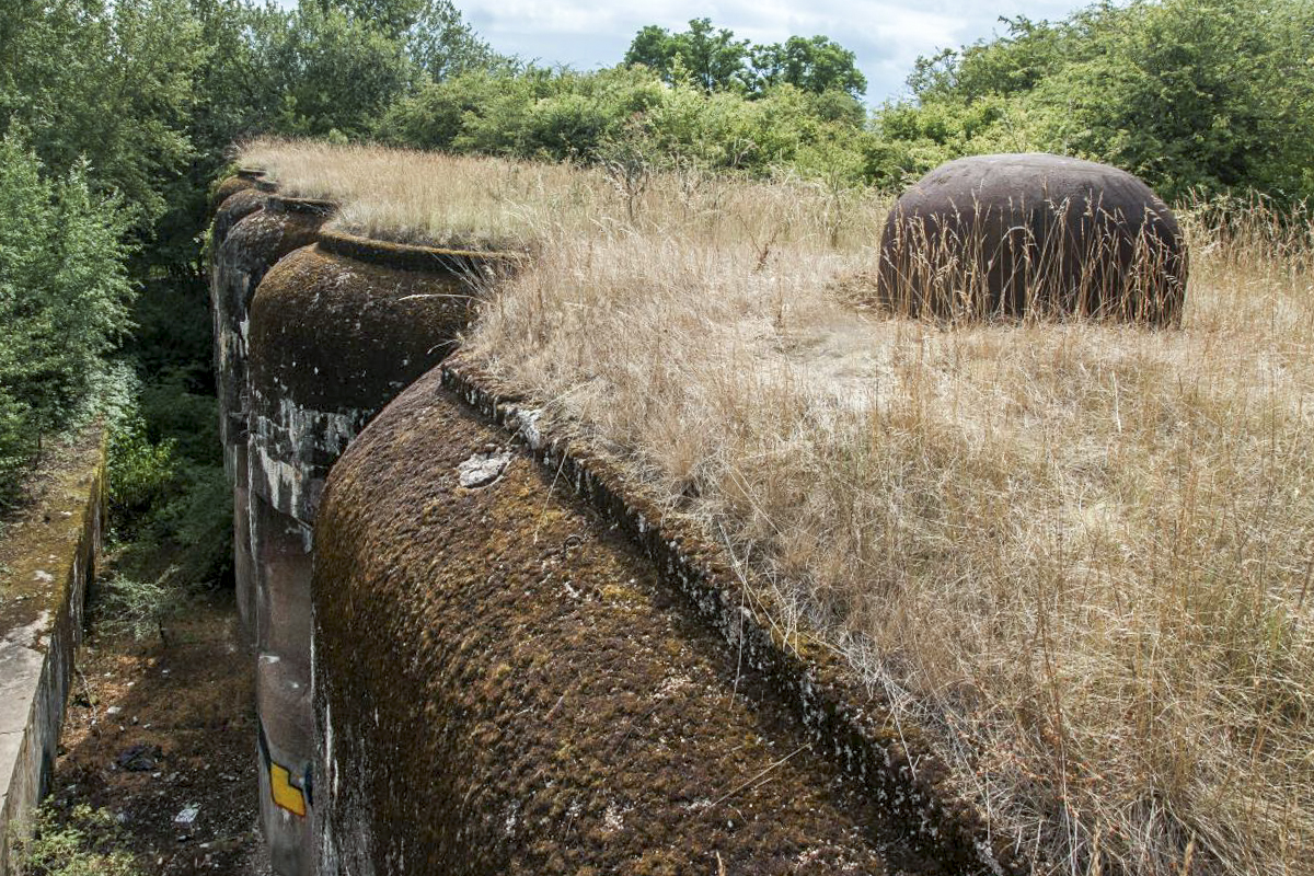 Ligne Maginot - ROCHONVILLERS - A8 - (Ouvrage d'artillerie) - Bloc 5
Les dessus du bloc avec son unique cloche GFM - julien pierlot