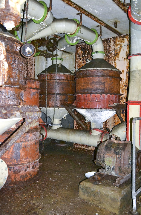 Ligne Maginot - ROCHONVILLERS - A8 - (Ouvrage d'artillerie) - Bloc 7
Les filtres - PAVEL Jan