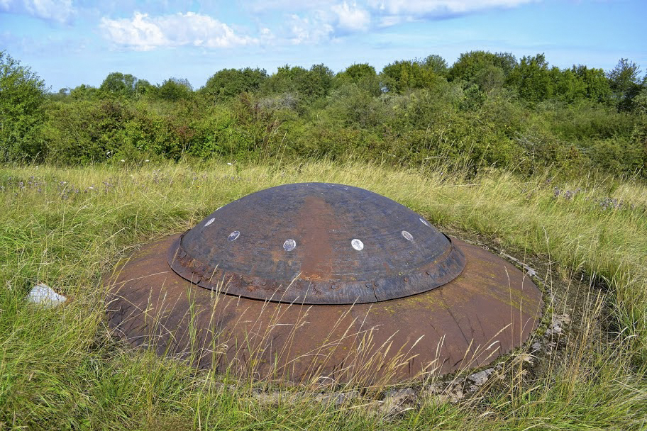 Ligne Maginot - ROCHONVILLERS - A8 - (Ouvrage d'artillerie) - Bloc 8
Tourelle de mitrailleuses - PAVEL Jan