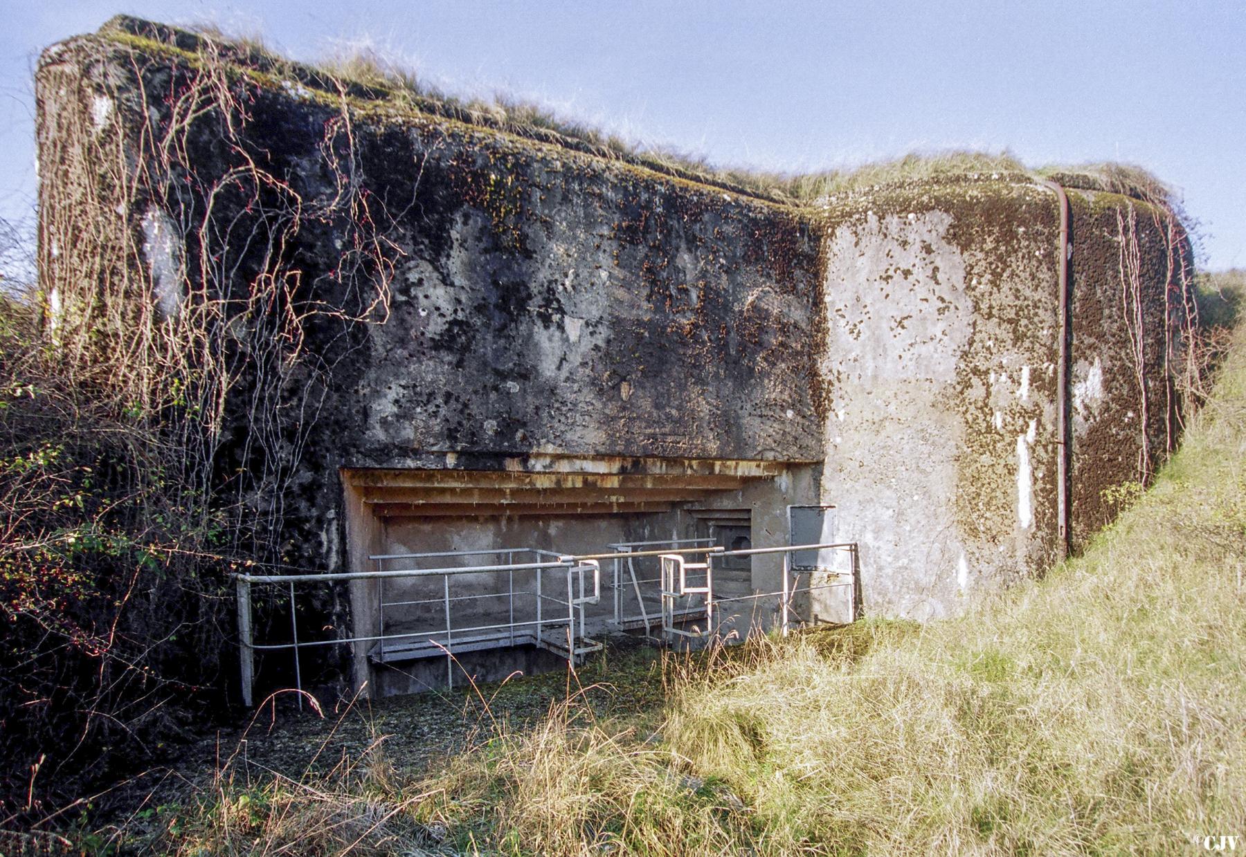 Ligne Maginot - ROCHONVILLERS - A8 - (Ouvrage d'artillerie) - Bloc 8 - Lia VERMEULEN