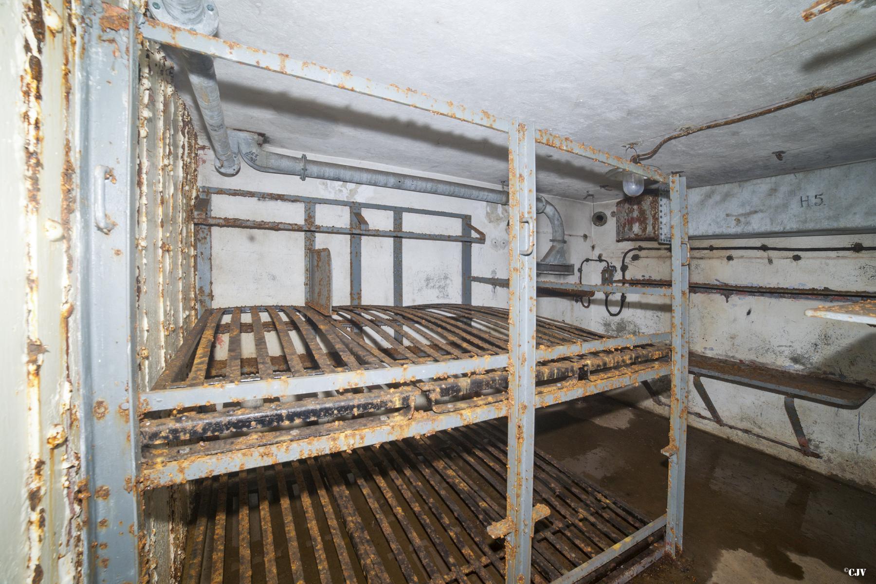 Ligne Maginot - ROCHONVILLERS - A8 - (Ouvrage d'artillerie) - Bloc 8 - Lia VERMEULEN