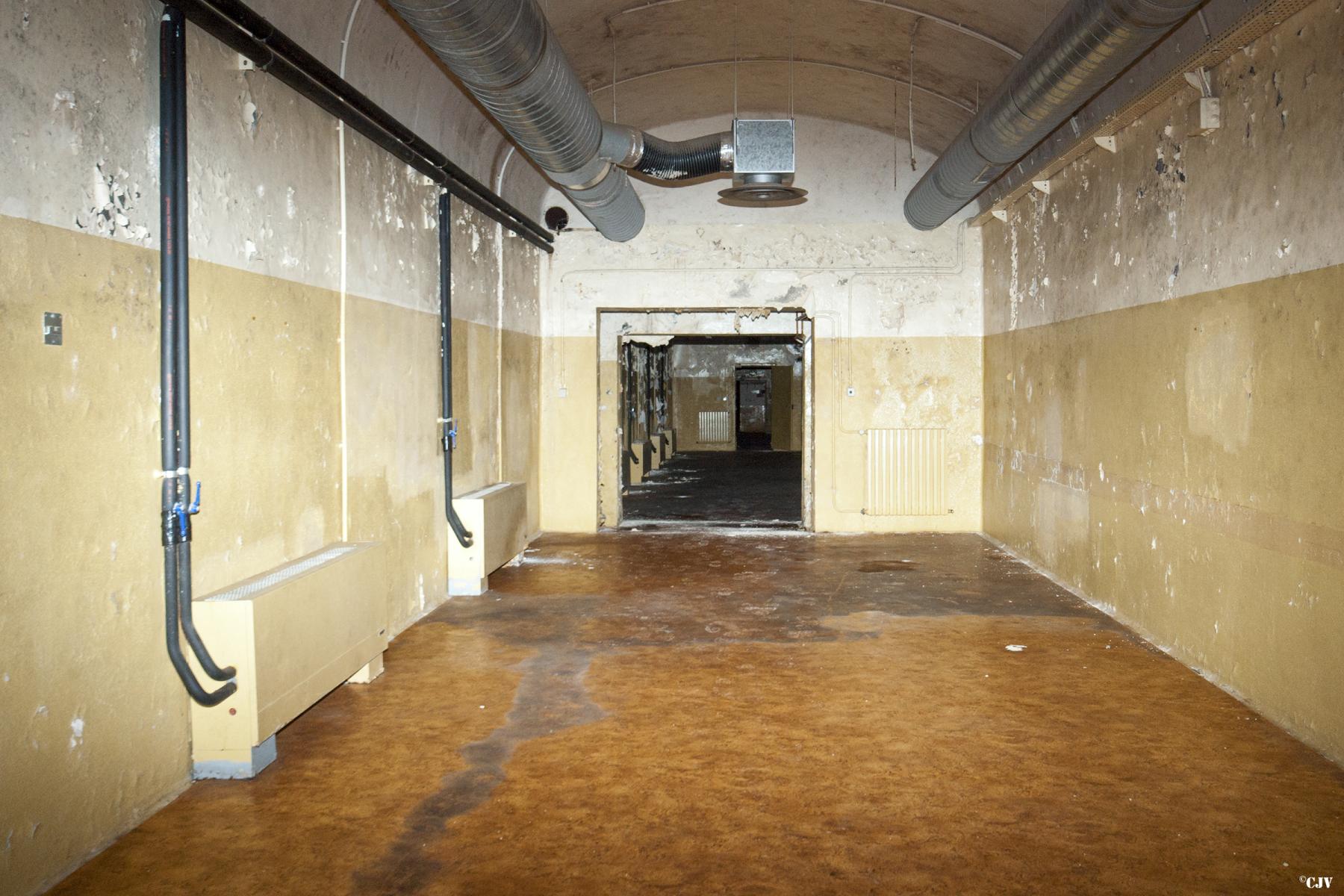Ligne Maginot - ROCHONVILLERS - A8 - (Ouvrage d'artillerie) - Adaptation de la caserne pour l'utilisation par l'OTAN - Lia VERMEULEN
