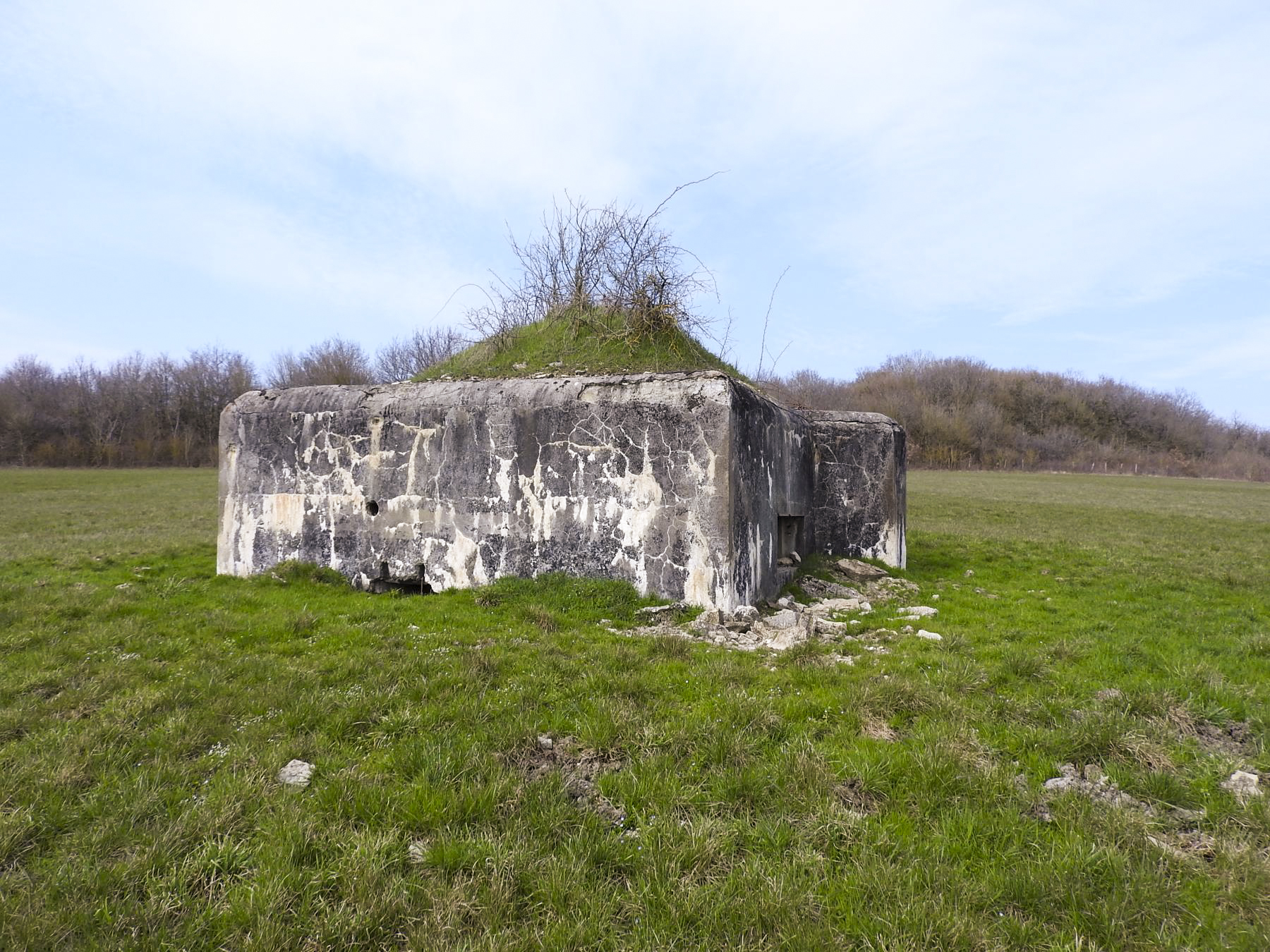 Ligne Maginot - AB27-B - (Blockhaus pour arme infanterie) - L'entrée est remblayée. - STENGER Mathieu