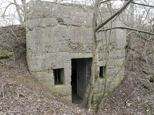 Ligne Maginot - ZEHNAECKER - (PC de Sous-Quartier) - La seconde alvéole du PC - AALMA - www.lignemaginot.com