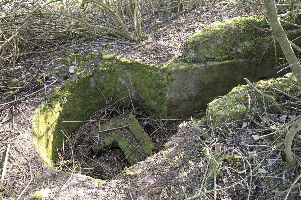 Ligne Maginot - LE BOUT 3 - (Cuve pour arme d'infanterie) -  - Alain Perouffe