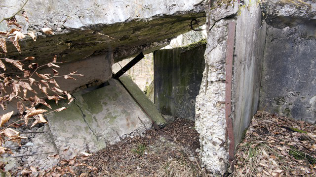 Ligne Maginot - MARIENTHAL 1 (AVANT POSTE) - (Blockhaus pour canon) -  - Michel & Philippe ZIMMER