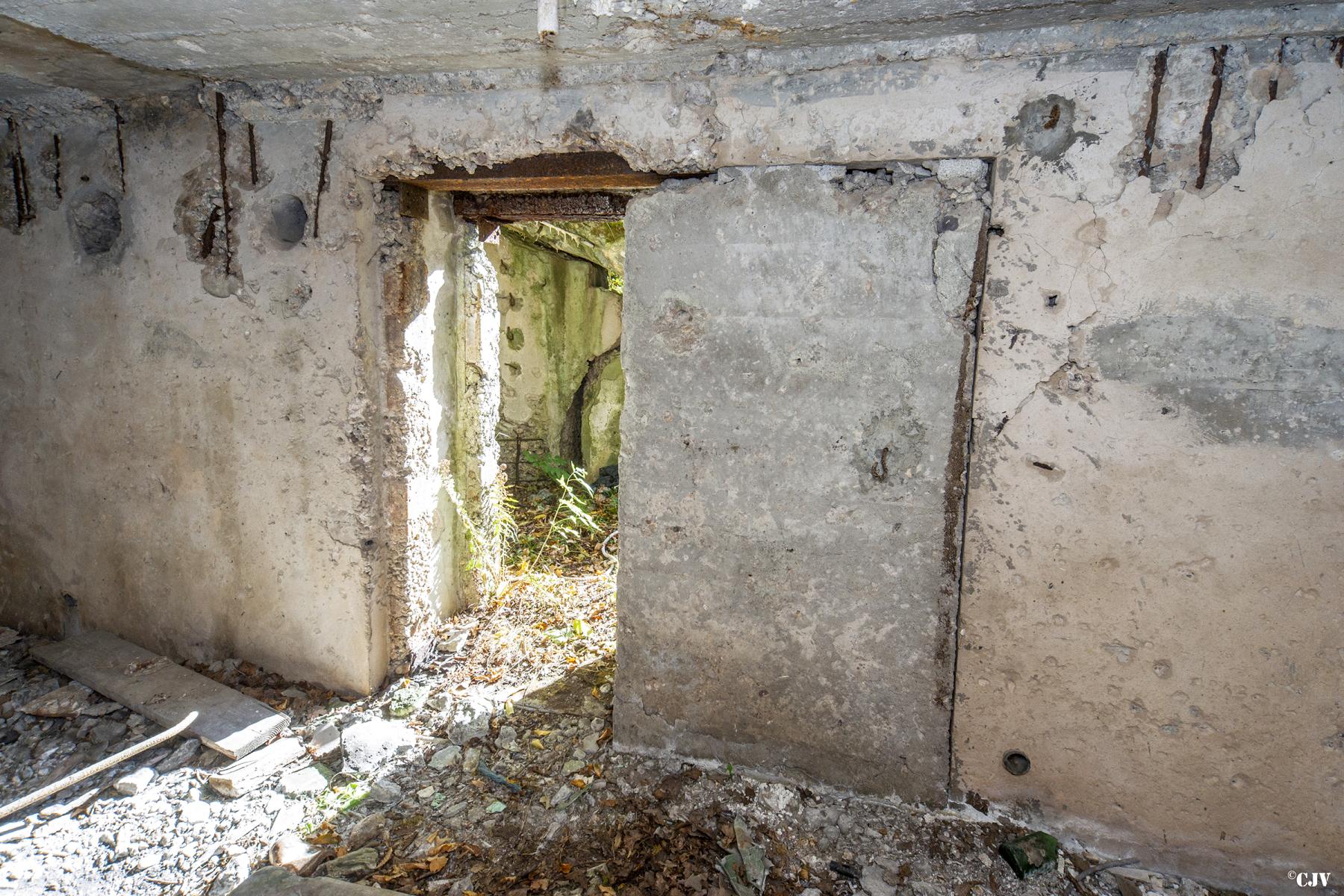 Ligne Maginot - MC1B - HENRIVILLE 3 (AVANT POSTE) - (Blockhaus pour canon) -  - Lia VERMEULEN