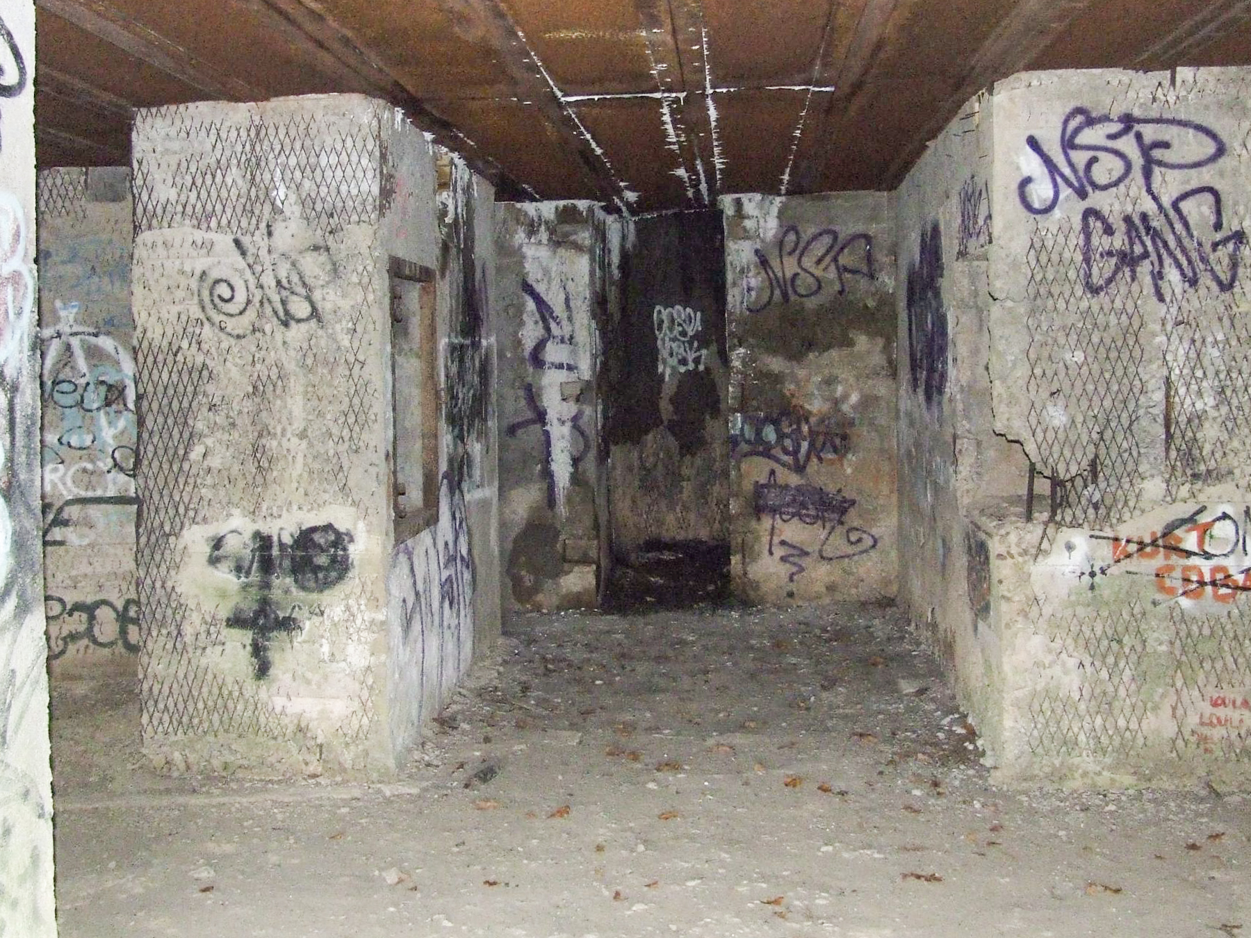Ligne Maginot - MC07 - STG R - (Casemate d'infanterie - Double) - L'intérieur de la casemate. - STENGER Mathieu