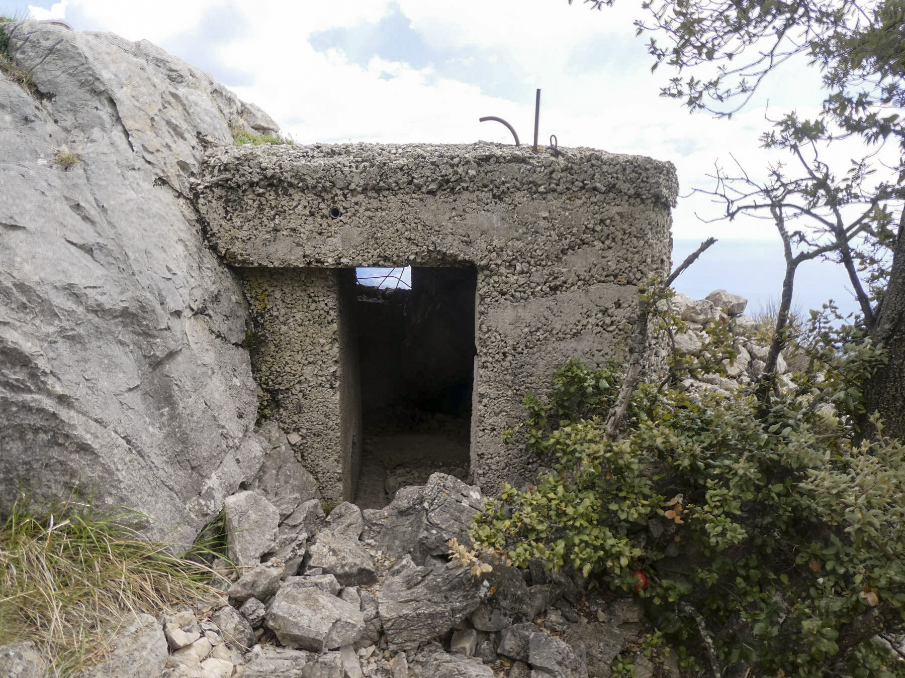 Ligne Maginot - CIME DES CABANELLES - (Observatoire d'artillerie) -  - ELLENA Daniel - CUNY Philippe