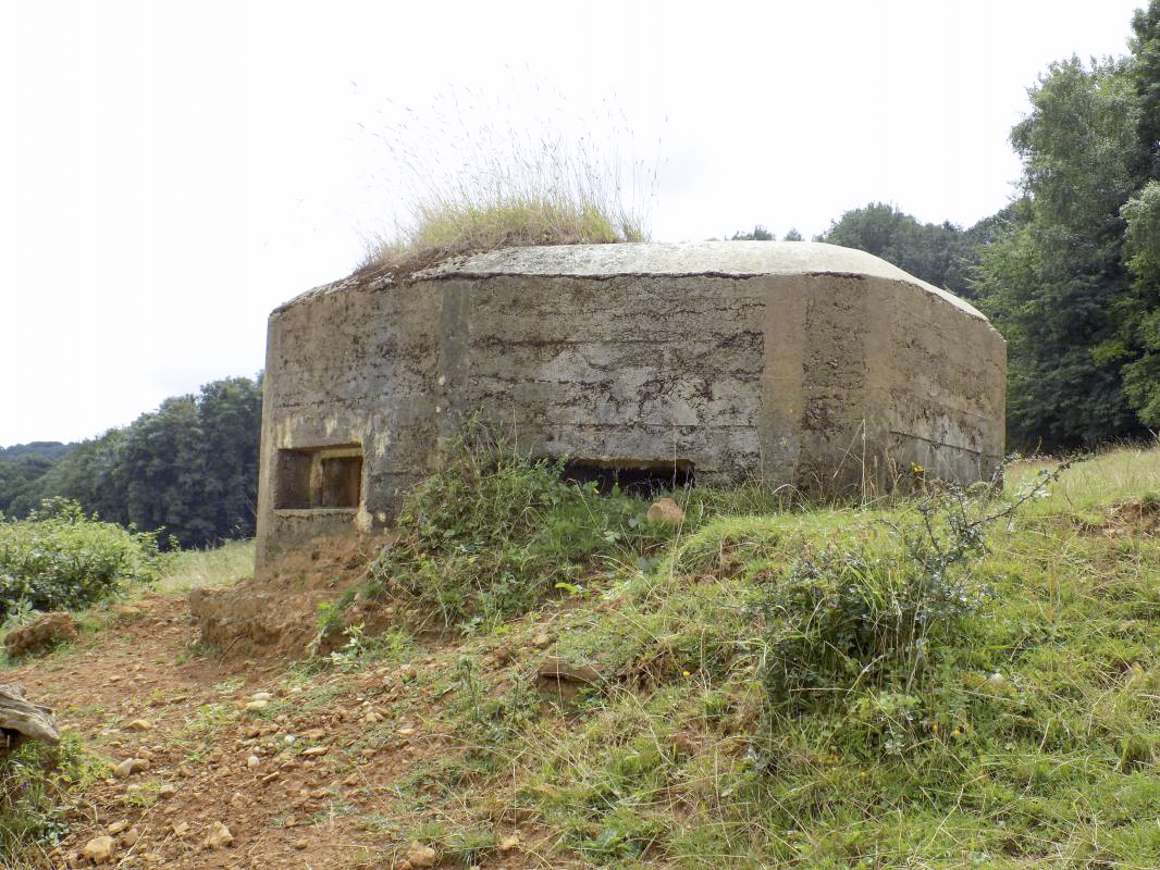 Ligne Maginot - 7C - AUTRECOURT NORD - (Blockhaus pour arme infanterie) - Faces frontale et frontale gauche - R Tucker