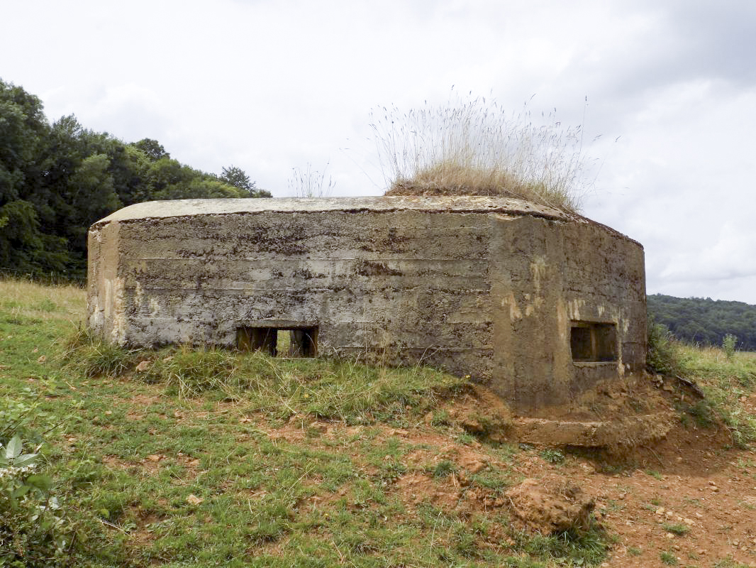 Ligne Maginot - 7C - AUTRECOURT NORD - (Blockhaus pour arme infanterie) - Faces droite et frontale - R Tucker