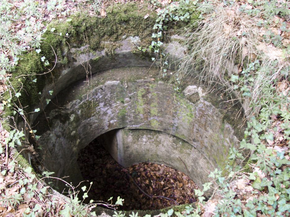 Ligne Maginot - CT26 - (Cuve pour arme d'infanterie) - Emplacement de la tourelle - Schnoupf