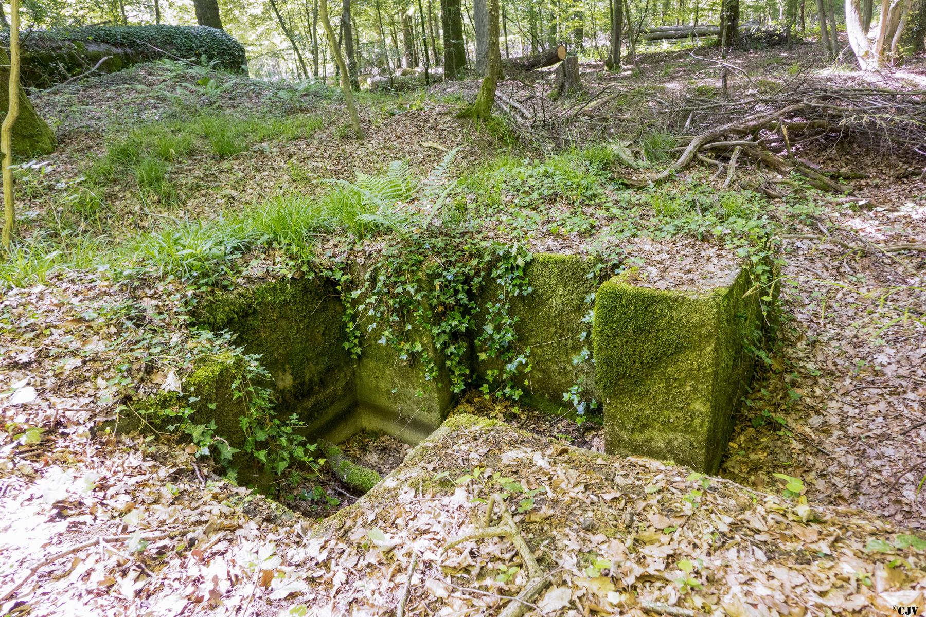 Ligne Maginot - UBERNIED 14BIS - (Cuve pour arme d'infanterie) -  - Lia VERMEULEN