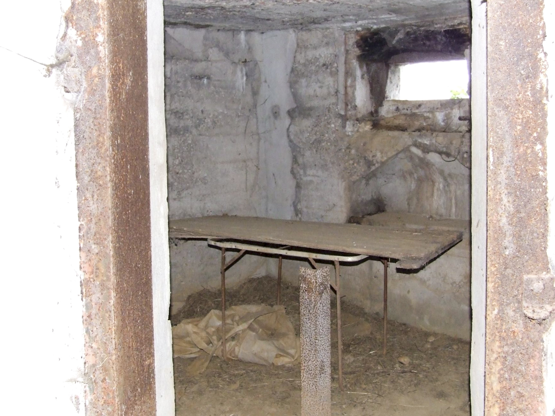 Ligne Maginot - M71B - (Blockhaus pour arme infanterie) - La chambre de tir gauche. - STENGER Mathieu