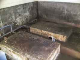 Ligne Maginot - ASCHBACH EST - O2 - (Casemate d'infanterie - Double) - Etage inférieur
Socles des moteurs CLM 1PJ65