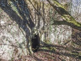Ligne Maginot - BB305 - (Blockhaus pour arme infanterie) - Le créneau est détruit.