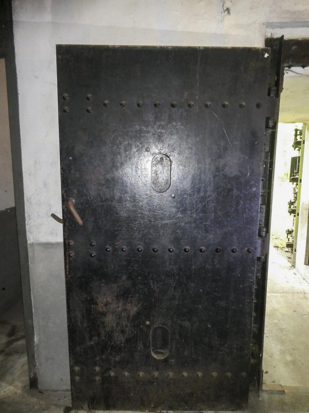 Ligne Maginot - HEIDENBUCKEL - (Abri) - Porte intérieure de l'entrée gauche - ELLENA Daniel - CUNY Philippe