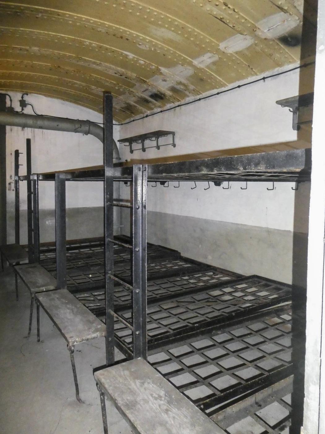 Ligne Maginot - HEIDENBUCKEL - (Abri) - Chambre de troupe por 16 hommes - ELLENA Daniel - CUNY Philippe