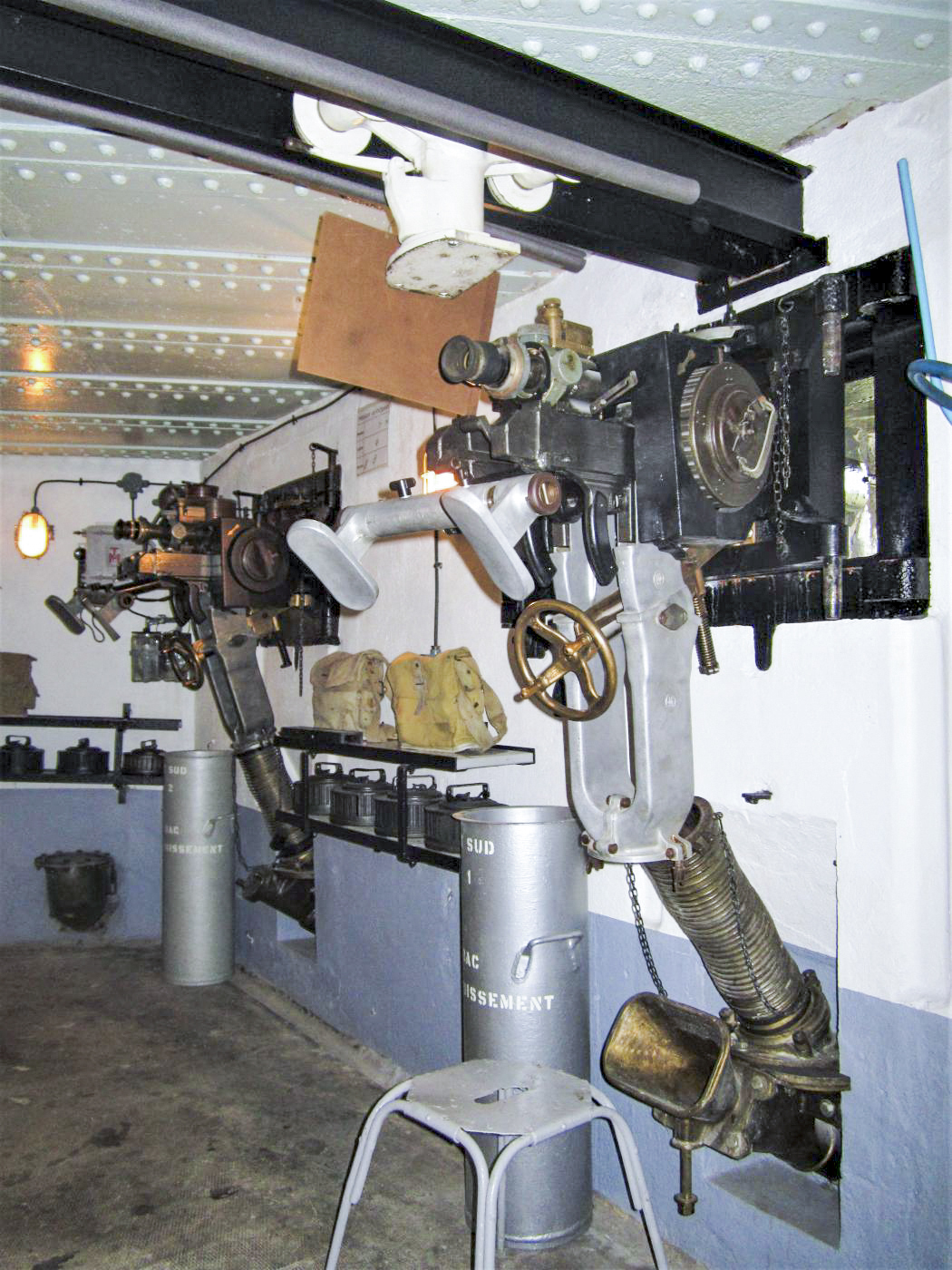 Ligne Maginot - OBERROEDERN SUD - RIEFFEL - (Casemate d'infanterie - Double) - Chambre de tir Sud - Gregory Fuchs