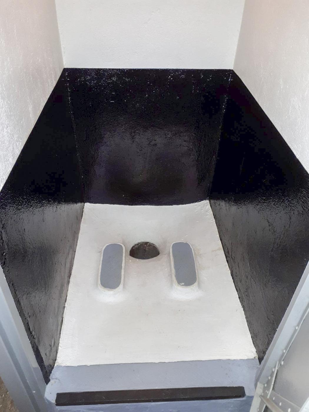 Ligne Maginot - OBERROEDERN SUD - RIEFFEL - (Casemate d'infanterie - Double) - Latrines - Gregory Fuchs