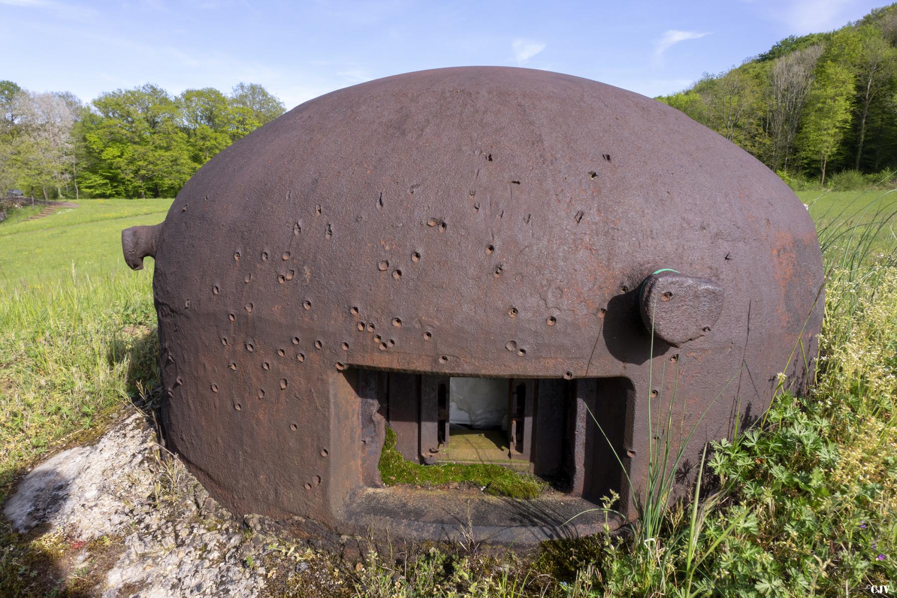 Ligne Maginot - HACKENBERG - A19 - (Ouvrage d'artillerie) - Bloc 8
La cloche GFM Ouest - Lia VERMEULEN