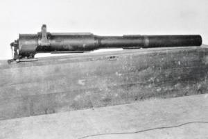 Ligne Maginot - Canon-obusier de 75 mm modèle 1932 sous casemate (75 32) - Ouvrage de Fermont bloc 4
Démontage du tube