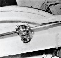 Ligne Maginot - Canon-obusier de 75 mm modèle 1932 sous casemate (75 32) - Ouvrage de Fermont bloc 4
Tringlerie et renvoi de report de pointage latéral 