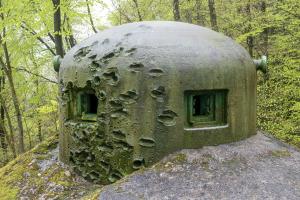 Ligne Maginot - GUNSTHAL COL EST - (Blockhaus pour arme infanterie) - Cloche GFM