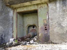 Ligne Maginot - CASTILLON (CN) - EO8 - (Ouvrage d'artillerie) - Bloc 3
Canons de 75 Mle 29 droit
