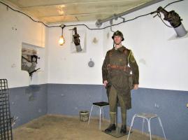 Ligne Maginot - 16/3 - KILSTETT - (Casemate d'infanterie - Double) - Chambre de tir nord
Coffre FM de défense de l'entrée et goulottes à grenades