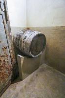 Ligne Maginot - HEIDENBUCKEL - (Abri) - Réserve de vivres
Tonneau de 'pinard'