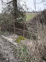 Ligne Maginot - VF60 - ANTENNE DE L'OUVRAGE DU HOCHWALD - (RESEAU - Voie 60 - Antenne ou rocade ferroviaire) - 30 - PONT de LAMPERTSLOCH
Les barrières sont encore présentes d'un côté du pont