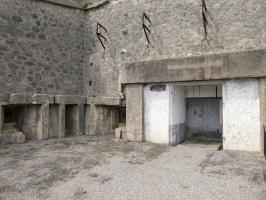 Ligne Maginot - RIMPLAS (RS) - (Ouvrage d'artillerie) - Entrée des hommes
Fossé comblé