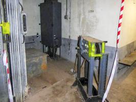 Ligne Maginot - RIMPLAS (RS) - (Ouvrage d'artillerie) - Bloc 5
Treuil manuel pour l'ascenseur