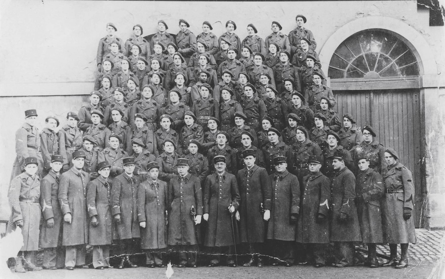 Ligne Maginot - 2° Régiment du Génie (2° RG) - Caserne Riberpray - 20 novembre 1937
La 4° Cie d’électro-mécaniciens