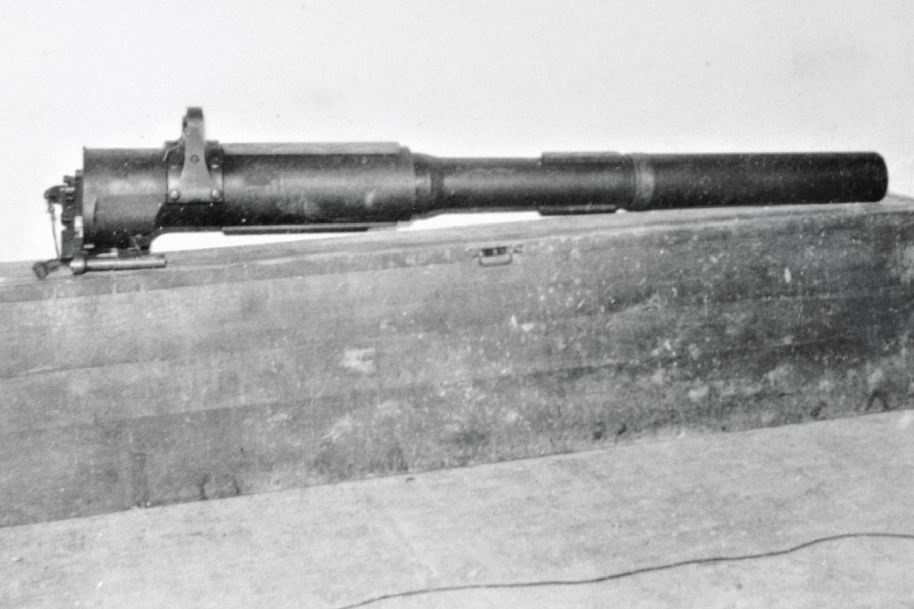 Ligne Maginot - Canon-obusier de 75 mm modèle 1932 sous casemate (75 32) - Ouvrage de Fermont bloc 4
Démontage du tube