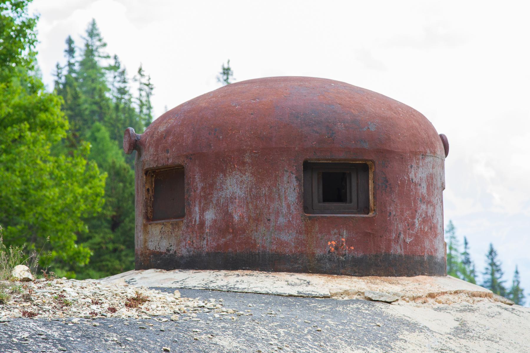 Ligne Maginot - LAVOIR - (Ouvrage d'artillerie) - Entrée munitions
Cloche GFM - Michel Teiten