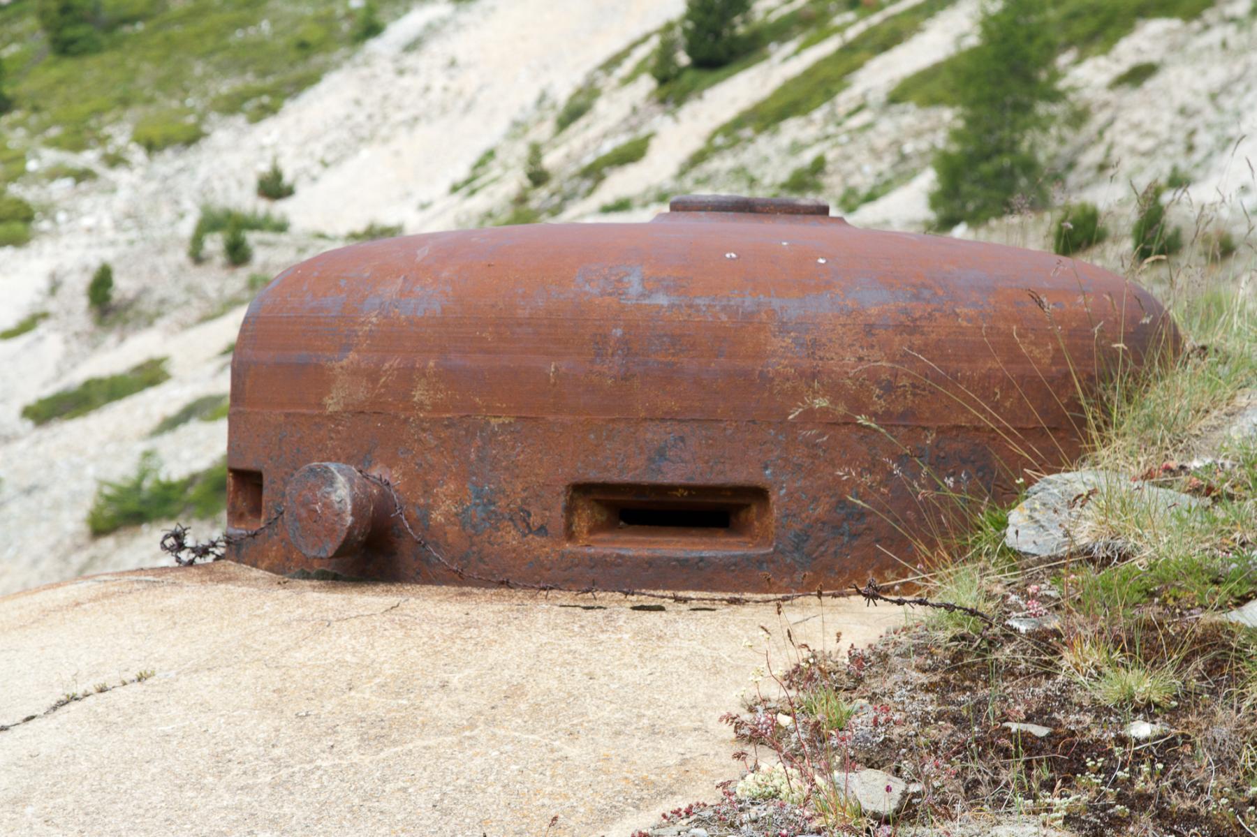Ligne Maginot - LAVOIR - (Ouvrage d'artillerie) - Bloc 3
Cloche VDP - Michel Teiten
