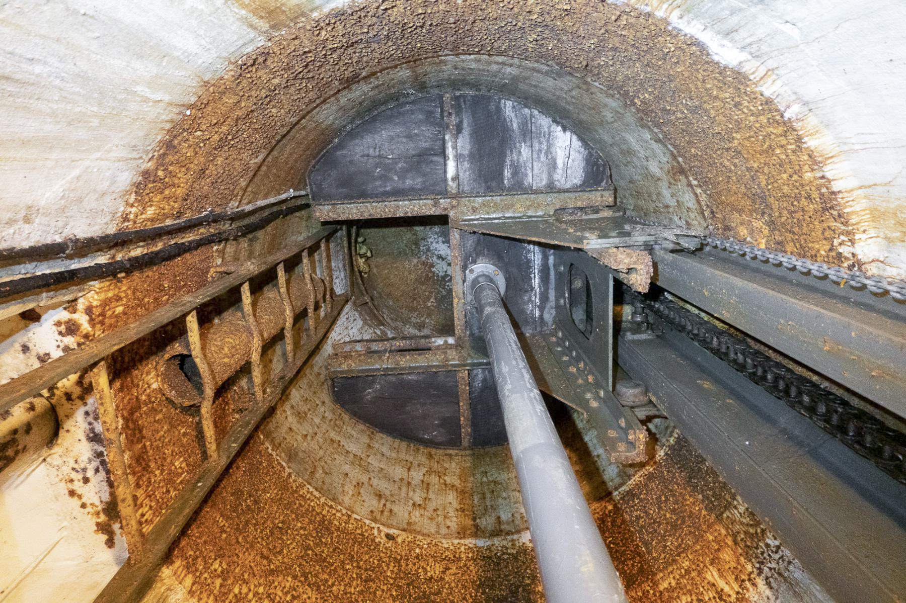 Ligne Maginot - SCHOENENBOURG - (Ouvrage d'artillerie) - Bloc 6
Cloche GFM - Michel Teiten